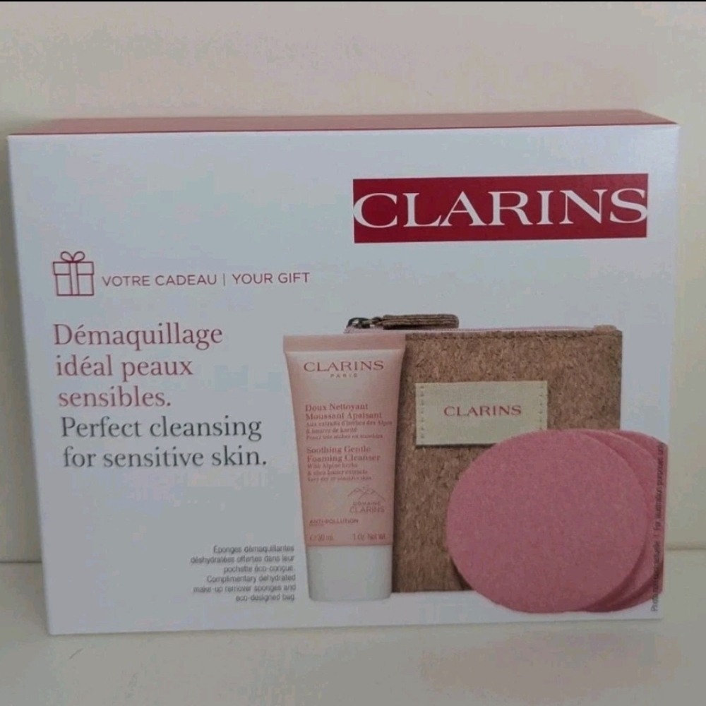 Clarins Soothing Gentle Foaming Cleanser Set